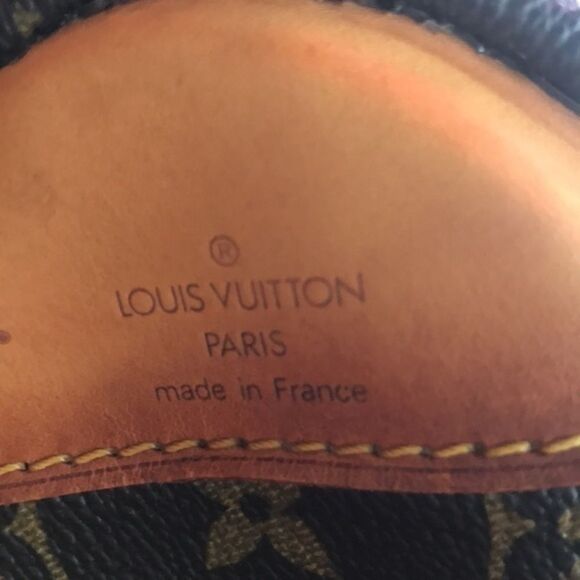 Authentic Louis Vuitton Monogram Satellite 53 Trunk Case EVC - Picture 8 of 14